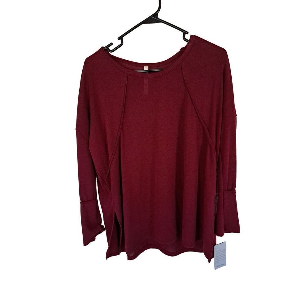 FORGOTTEN GRACE Red Burgundy Long Sleeve Top size small